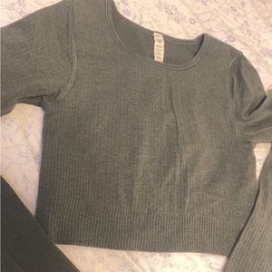 Lululemon ebb street Long-Sleeve Shirt . Size 4 (fits like size 2)
